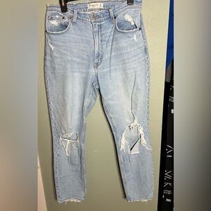 Abercrombie and Fitch Mom Jeans 30